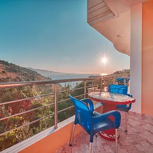 Zervo 3*, Sarandë Albanië